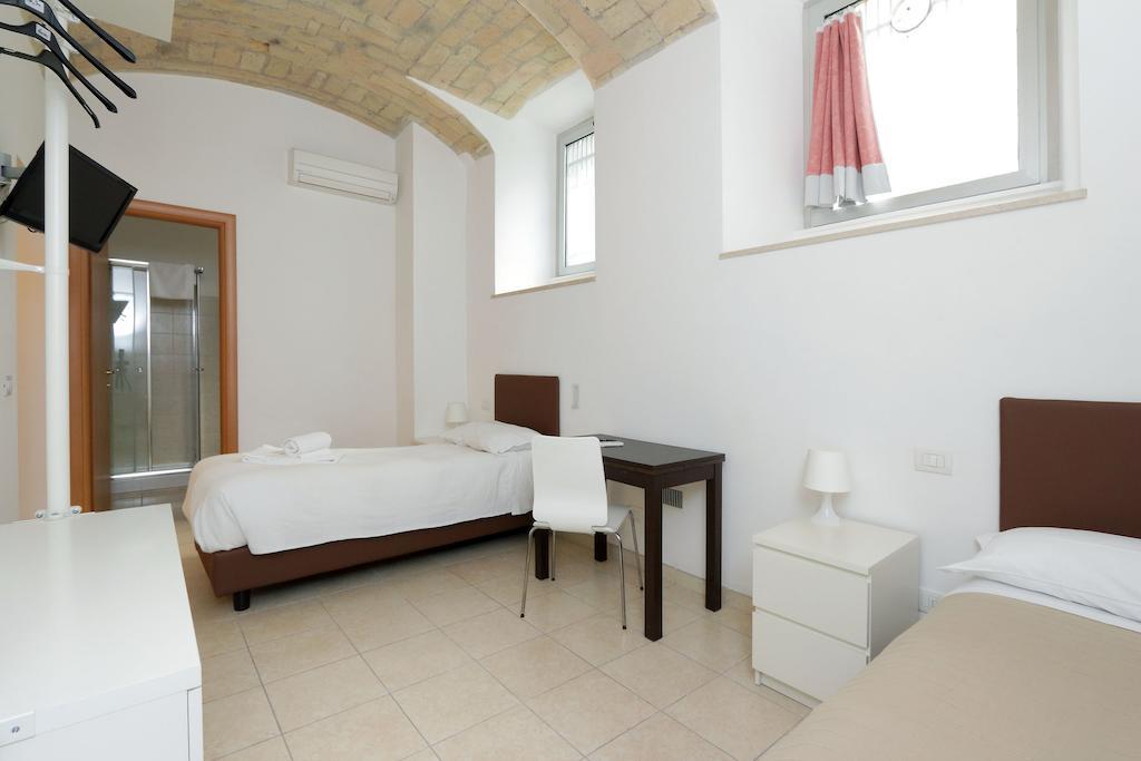 Vatican Rooms Guest House Ρώμη Δωμάτιο φωτογραφία